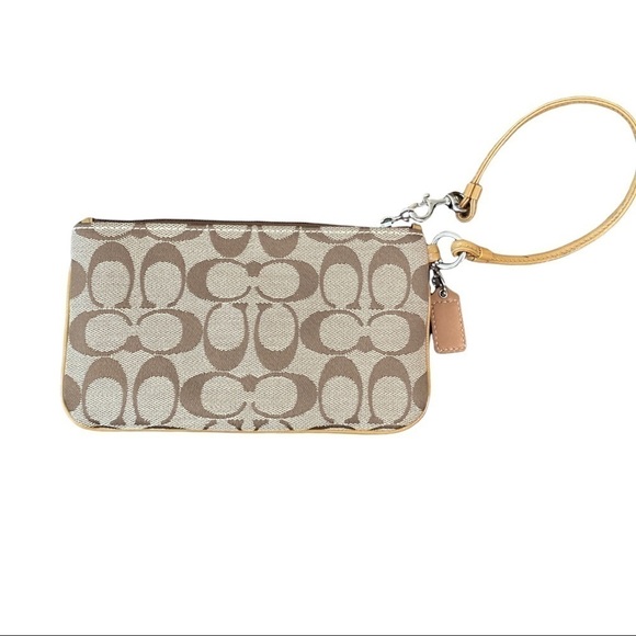 Coach Soho Signature Buckle Wristlet - Picture 2 of 3